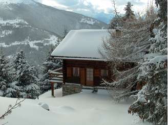 Casa no vilarejo de Chandolin, nos alpes suíços