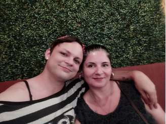 Desde o início da transição, Lumen recebeu o apoio da esposa, a professora Lisiane Freitas, de 44 anos