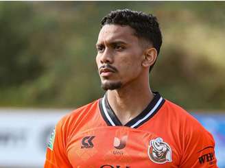 Francisco Jadson no Pluak Daeng United 