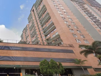 Brasileira de 21 anos caiu de prédio na Colômbia; caso está sendo investigado