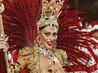 Juliana Paes deixa o posto de rainha de bateria da Viradouro