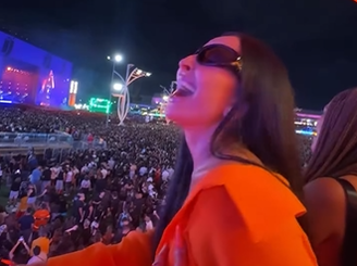 Sabrina Sato curte show de Demi Lovato no Rock in Rio
