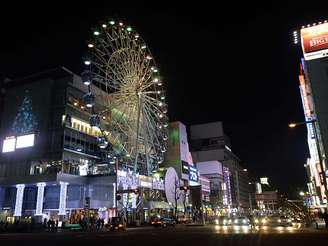 "Casa corintiana no Mundial", Nagoya é uma cidade recheada de pessoas de máscaras, templos, luzes e castelos