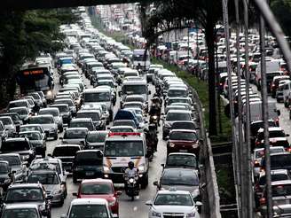 Índices de congestionamento continuam elevados, apesar das medidas implantadas nos últimos anos