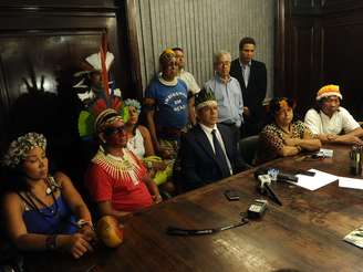 Membros da secretaria de Assistência Social do Estado se reuniram com representantes indígenas no Rio