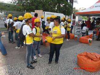 Ação atraiu dezenas de mulheres no centro do Rio de Janeiro