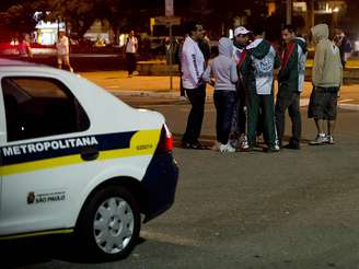 <p>Torcedores organizados ficaram na berlinda após agressão em Buenos Aires</p>