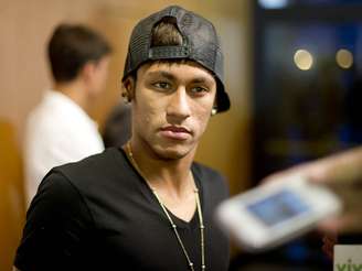 <p>Neymar, 21 anos, tem contrato com o Santos até 2014</p>