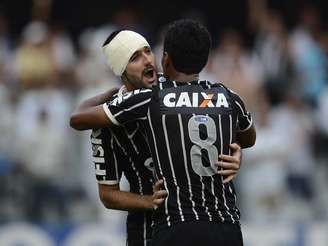 <p>Danilo marcou o gol do Corinthians que assegurou a vitória no placar agregado por 3 a 2</p>