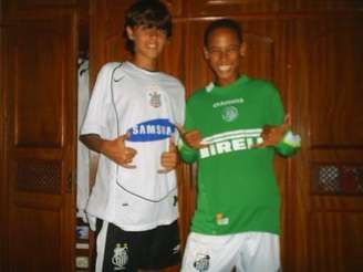 <p>Neymar já apareceu com a camiseta do Palmeiras em imagem que circulou na internet</p>