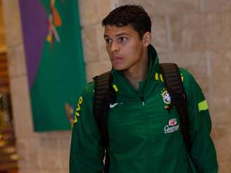 Thiago Silva deixa hotel da Seleção no Rio de Janeiro