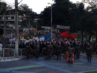 <p>A Tropa de Choque foi acionada para tentar controlar os protestos em Belo Horizonte</p>
