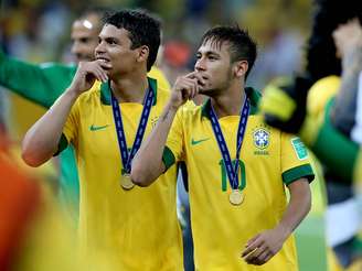 <p>Thiago Silva poderia ser companheiro de Neymar no Barcelona</p>