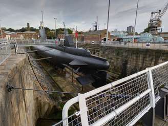 <p>O Google Street View já tem em sua coleção de imagens em 360° visitas virtuais a museus e até um submarino</p>