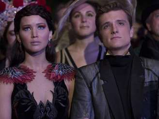 <p>O ator Josh Hutcherson em cena com Jennifer Lawrence no longa 'Jogos Vorazes: Em Chamas'</p>