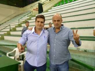 <p>Álvaro Negrão (à dir) e Felipe Ramos Roselli renunciaram na noite desta quarta-feira</p>