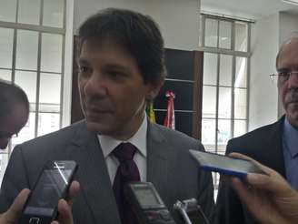 Prefeito de São Paulo Fernando Haddad recebeu, na manhã desta quinta-feira, o prêmio Travelers Choice Destinos 2014