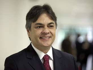 <p>Cássio Cunha Lima (PSDB) espera contar com apoio de parte do PSB e PMDB. </p>