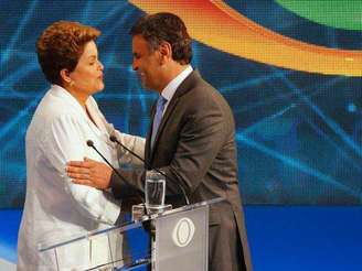 <p>Candidatos durante o debate realizado na TV Bandeirantes</p>