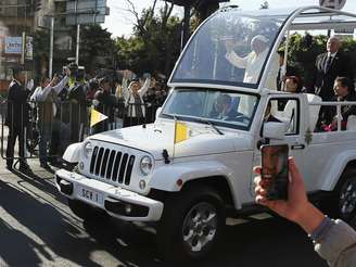 Papa Francisco abençoa fiéis no México