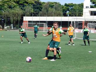 América-MG treina e Enderson Moreira esboça time que deve jogar contra o Galo (Foto: João Zebral / América)