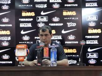 Técnico do Corinthians falou sobre uma série de assuntos nesta quarta-feira (Foto: Ana Canhedo/Lancepress!)