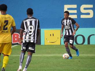 Botafogo foi derrotado por 2 a 0 pelo Madureira (Foto: Divulgação/Botafogo)