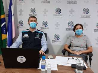 A superintendente do Hospital, Rita Checon, durante pronunciamento nas redes sociais. 