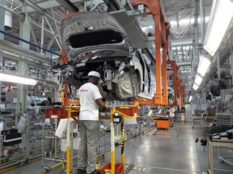 Montagem do Nissan Kicks na fábrica de Resende (RJ): paralisação de 17 dias.