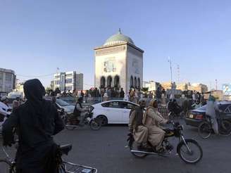 Diversos países anunciaram que vão evacuar embaixadas em Cabul