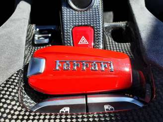Ferrari e LoveFrom se unem para parceria de longo prazo