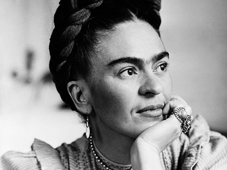 Frida Kahlo, uma das mulheres mexicanas mais marcantes da história, era bissexual