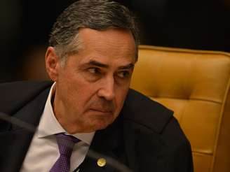 O ministro Luís Roberto Barroso, do Supremo Tribunal Federal (STF),  reduz para sete dias a quarentena para ingresso de pessoas em territórios de indígenas isolados ou de recente contato