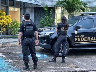 Foto: Operação da PF contra crimes ambientais cumpriu mandados de busca e apreensão no Litoral Norte de São Paulo.