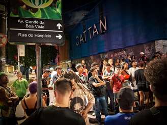 Realizada há 15 anos em cruzamento no centro de Recife, Batalha da Escadaria vira patrimônio cultural