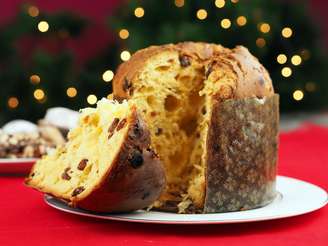 Panetone com frutas cristalizadas, um clássico do Natal