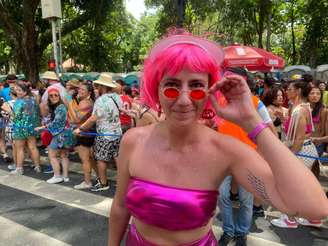 Público homenageia Rita Lee em bloco em SP