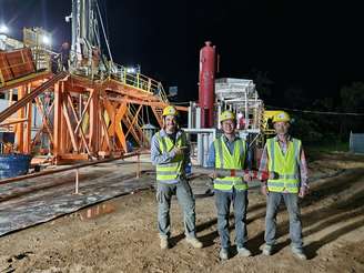 Primeiro testemunho coletado pela equipe de pesquisadores da USP e técnicos da Geosol 