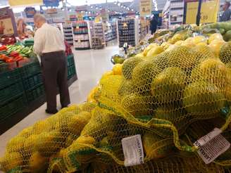 Preço das frutas recuou em junho, segundo IBGE