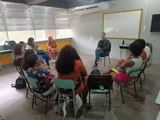 Roda de Conversa sobre resiliência  com equipe do CMEI Monteiro Lobato, onde o projeto começou a ser implementado em 2016 e segue até hoje