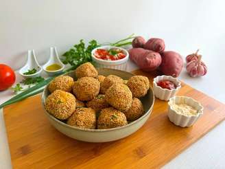 Bolinho de batata doce na airfryer