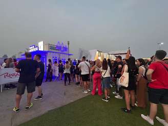 No 2º dia de Rock in Rio, público enfrenta filas por água gratuita sob mais de 30ºC