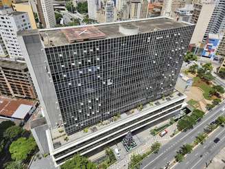 Imagem aérea com uso de drone mostra o Palácio Anchieta, sede da Câmara Municipal de São Paulo, onde acontece na tarde desta quarta-feira (1º), a posse do prefeito reeleito, Ricardo Nunes (MDB), e dos 55 vereadores eleitos em outubro passado