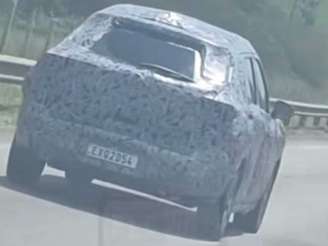Flagra do SUV inédito da Nissan