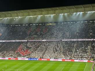 Mosaico da torcida do Corinthians na final do Paulistão