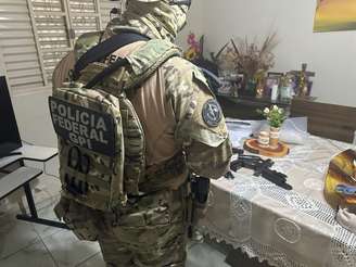 Operação Subversivos: agentes públicos facilitavam entrada de criminosos às instituições, aponta investigação