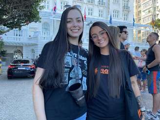 Amigas virtuais, Fernanda Canedo e Letícia Marvie se conheceram pessoalmente para o show de Lady Gaga