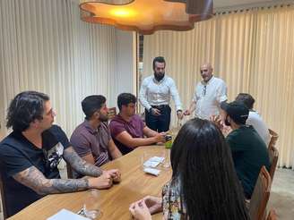 Membros da terceira geração do Grupo Soares com Marcelo Camorim e Celso Oliveira, presidente e integrante do Conselho de Administração da holding