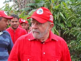 Presidente Lula em ação junto ao MST (Foto: Reprodução)