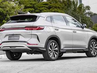 Carro híbrido (Foto: Divulgação/BYD)